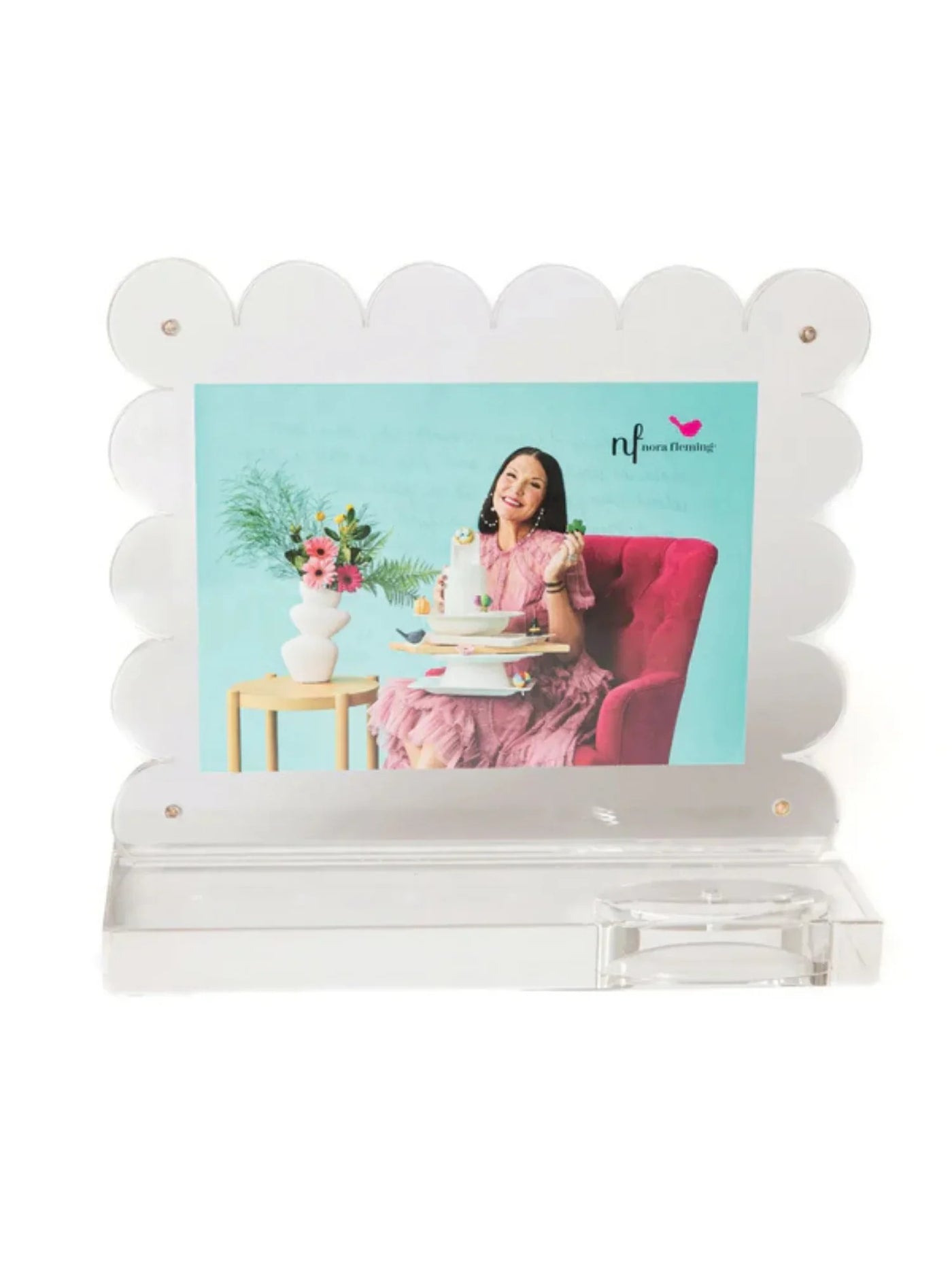 Nora Fleming Clearly A-nora-ble: Scalloped Acrylic Frame