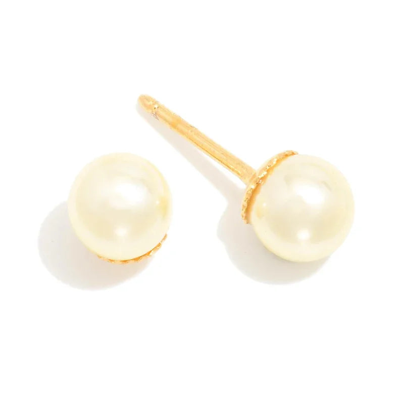 Cream Pearl Stud Earrings