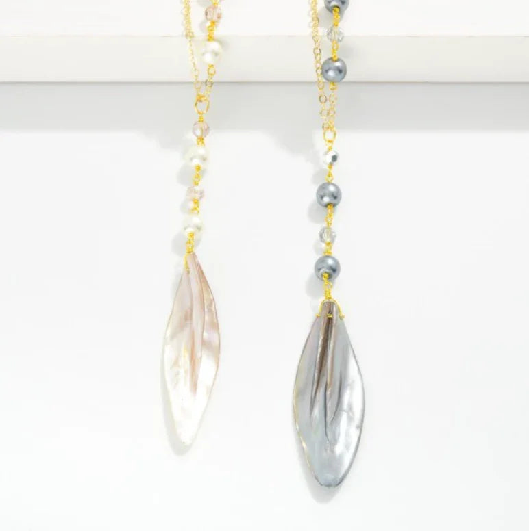 Long Shell Necklace - Gray