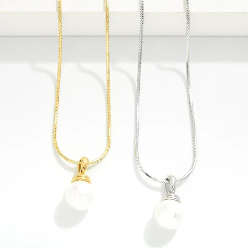 Snake Chain Pearl Necklace - Silver