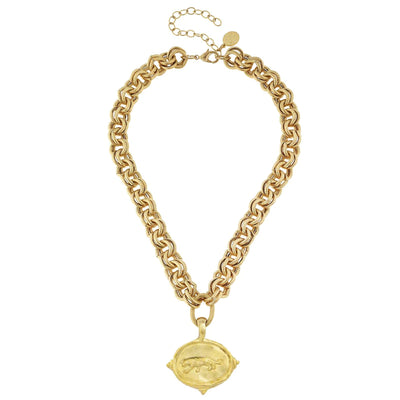 Double chainlink necklace with lion gold drop pendant