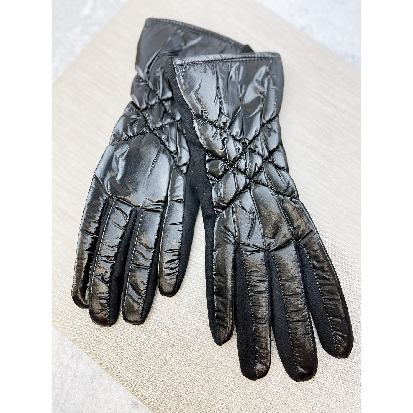 Quilted Puffer Gloves | Fruit of the Vine Boutique 